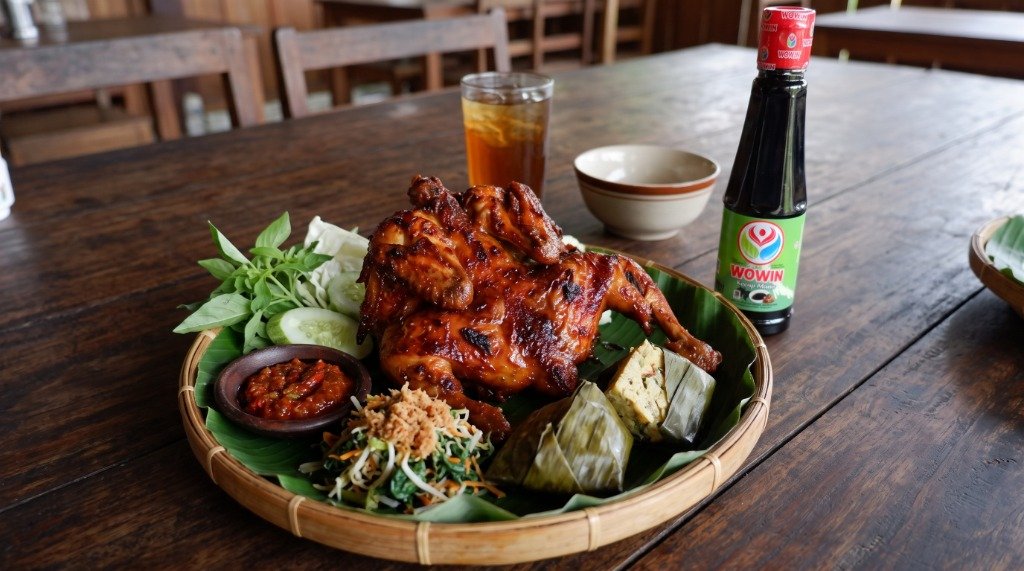 Resep Ayam Panggang Gandu Magetan Bumbu Pedas Manis ala Wowin Food