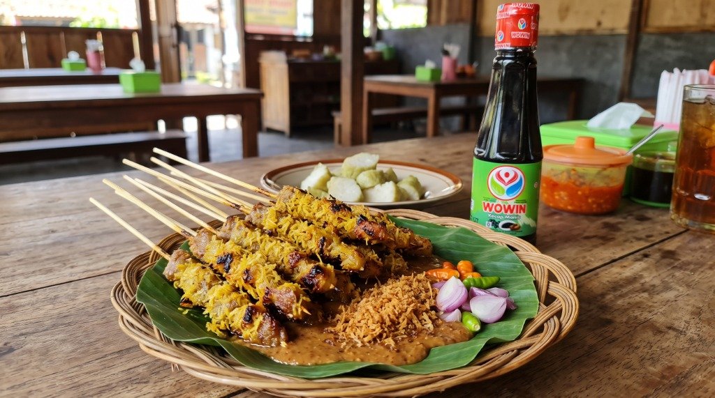 Resep Sate Klopo Surabaya Gurih Asap Legit ala Wowin Food